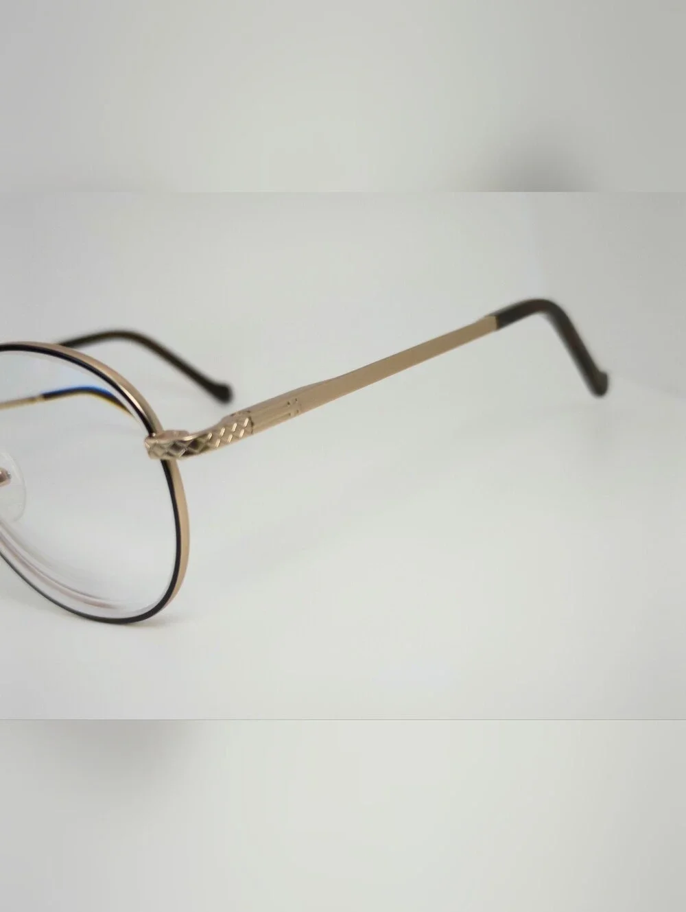 Mingus. Gold and Black Round Metal Eyeglass Frames - Women's Fashion